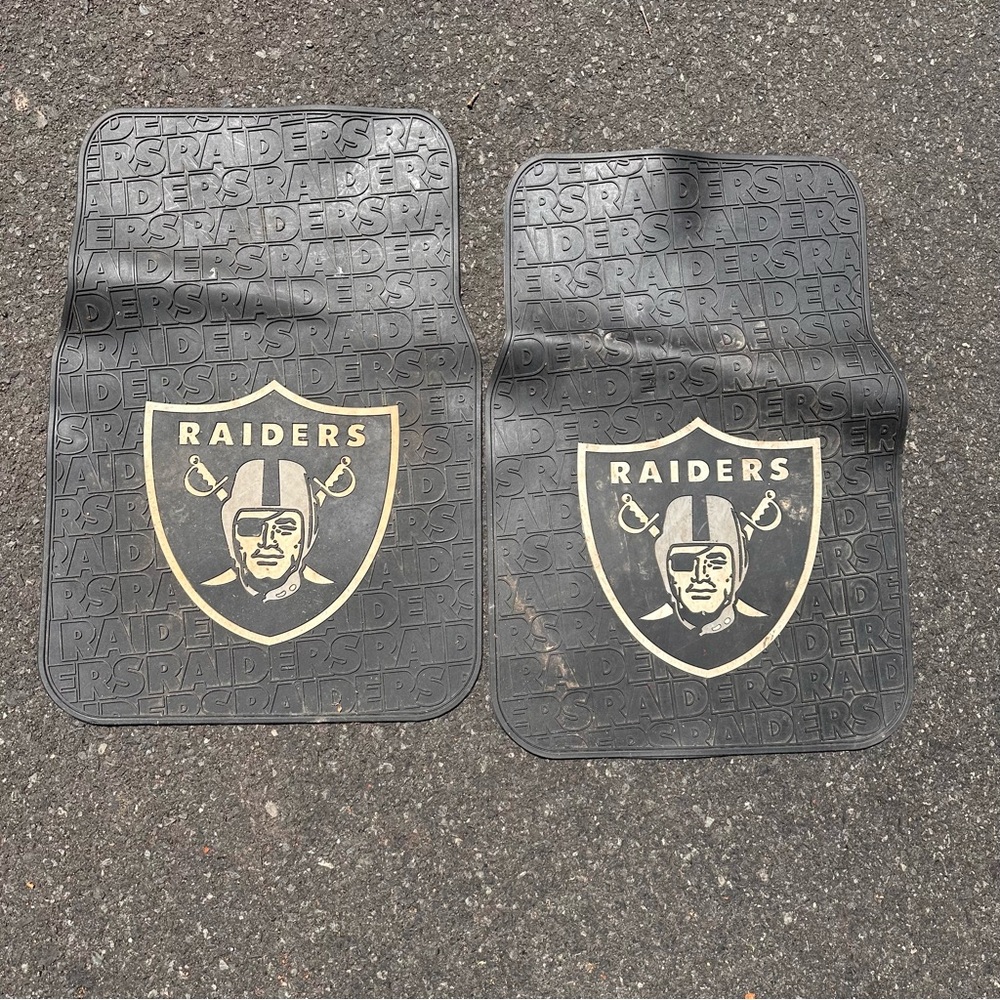 NFL raiders car floor mats